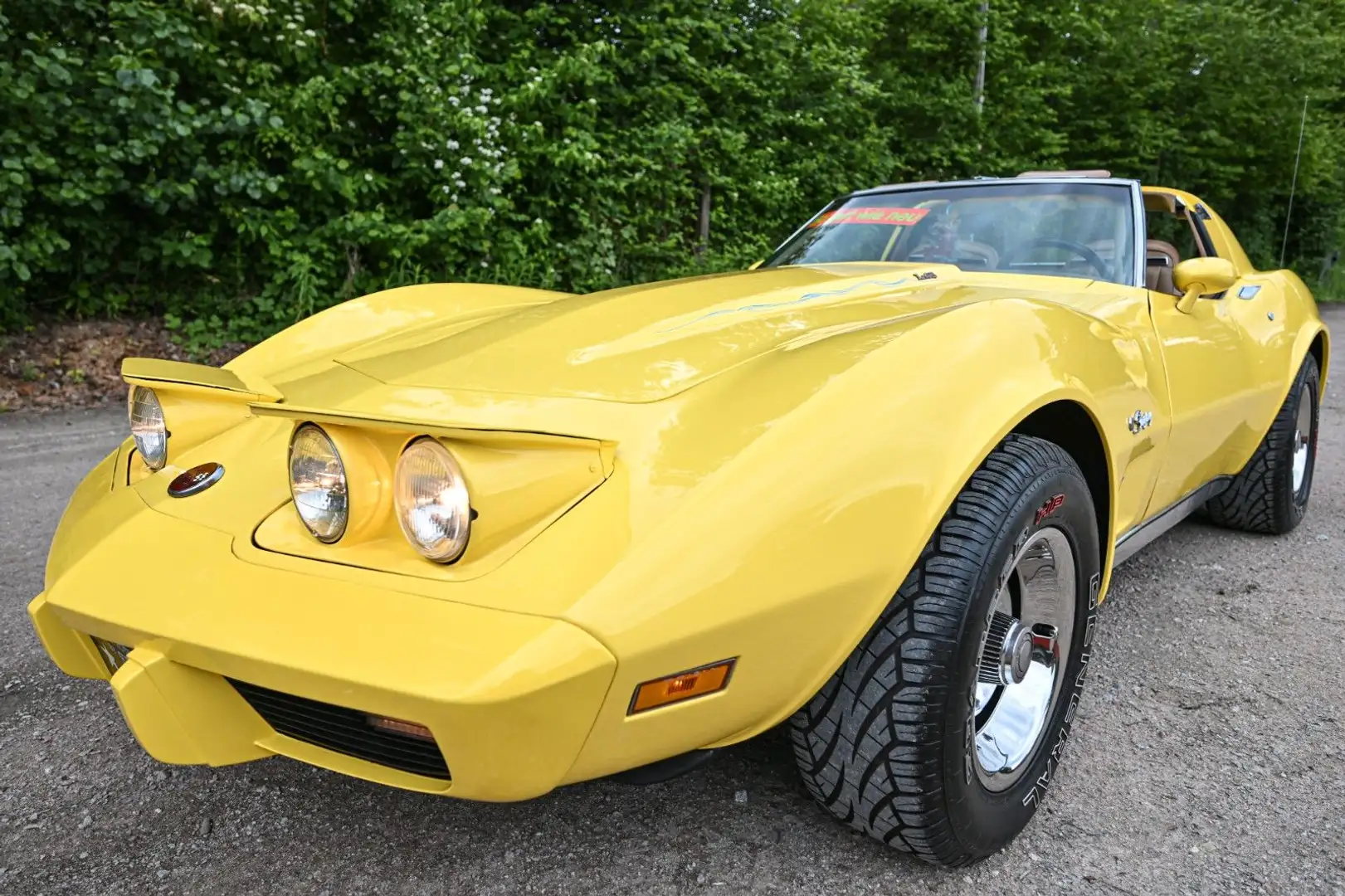 Corvette C3 5.7 - "Stingray"-Autom.  the "one & only" ! Galben - 1