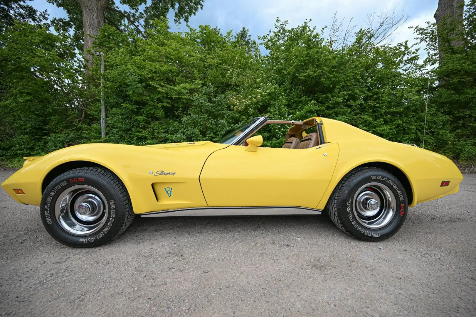 Corvette C3 5.7 - "Stingray"-Autom.  the "one & only" ! Galben - 2