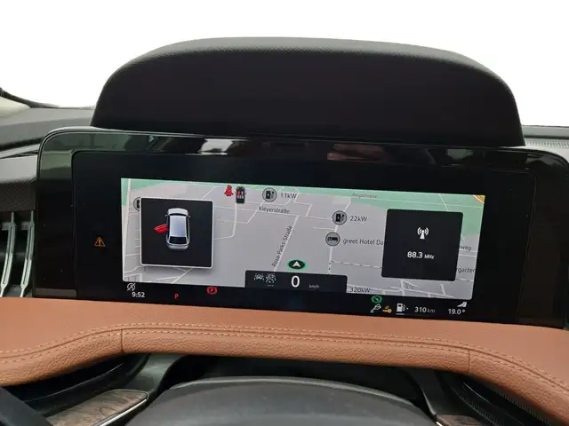 Skoda Superb view 9