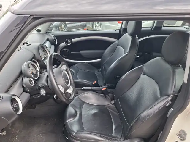 MINI Clubman view 5