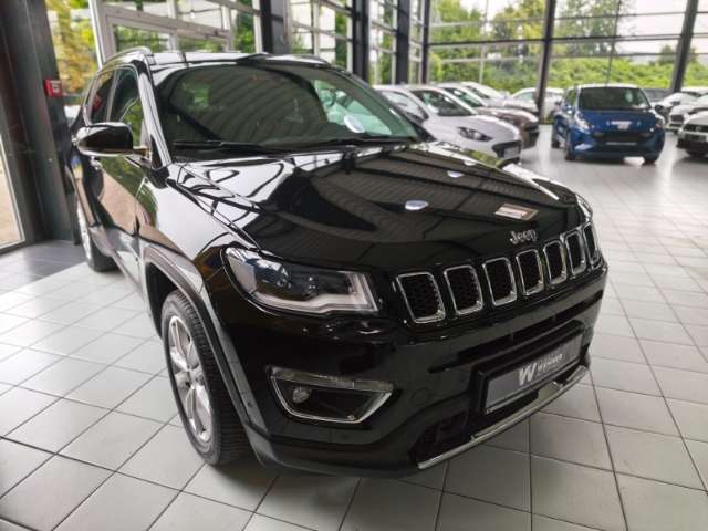 Jeep Compass Jeep Limited GSE 130PS MT Navi Mehrzonenklima DAB