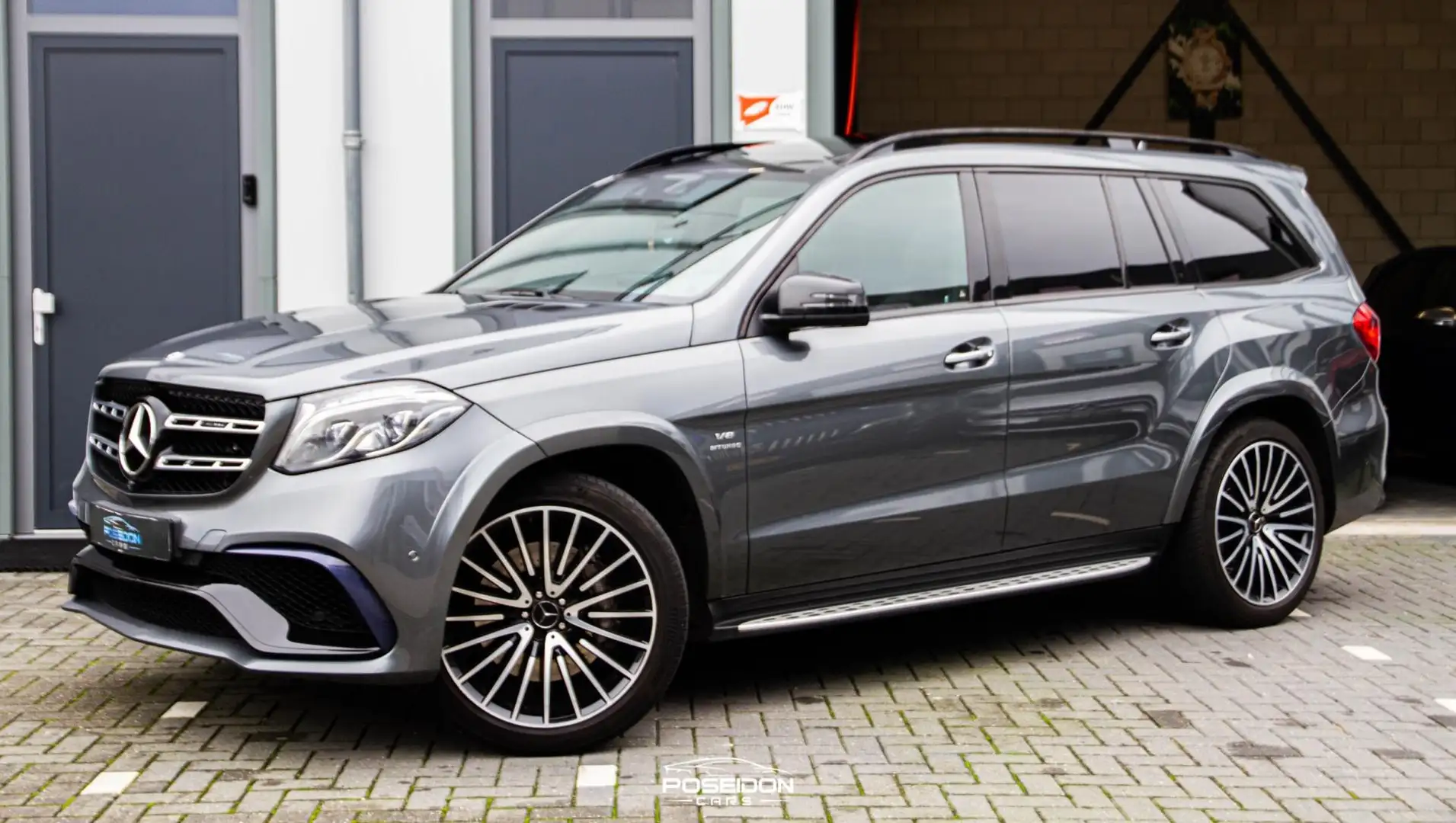 Mercedes-Benz GLS 63 AMG 4MATIC PANO | 7 ZITS | LUCHTVERING | STOELVENTILAT Grijs - 1