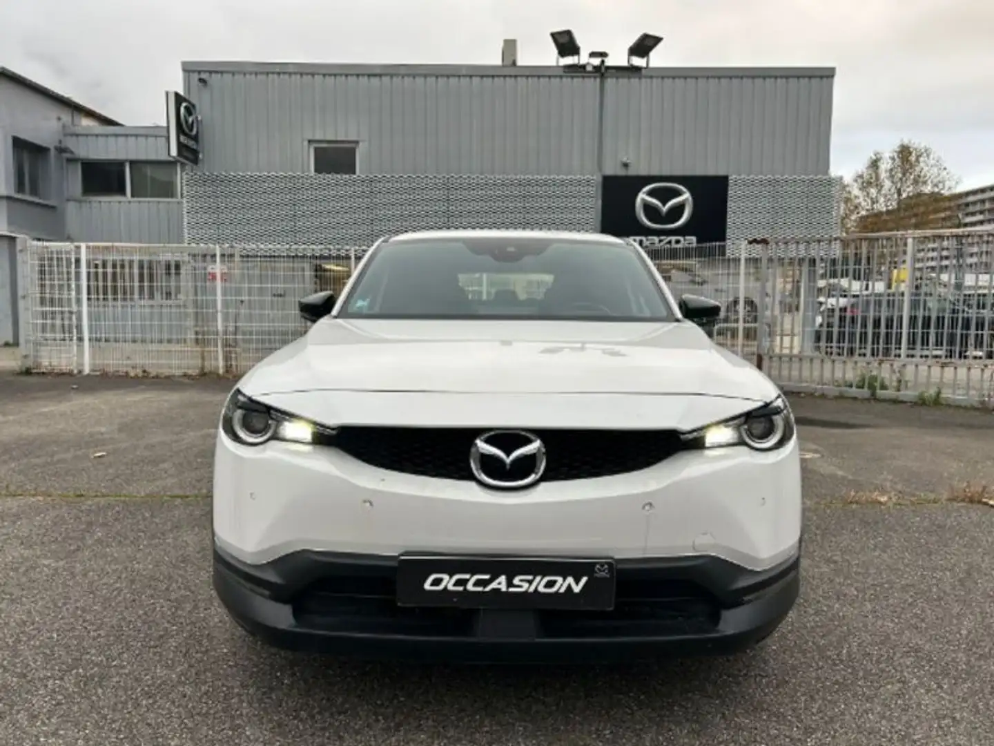 Mazda MX-30 2020 e-Skyactiv 145 ch 5P Blanc - 2