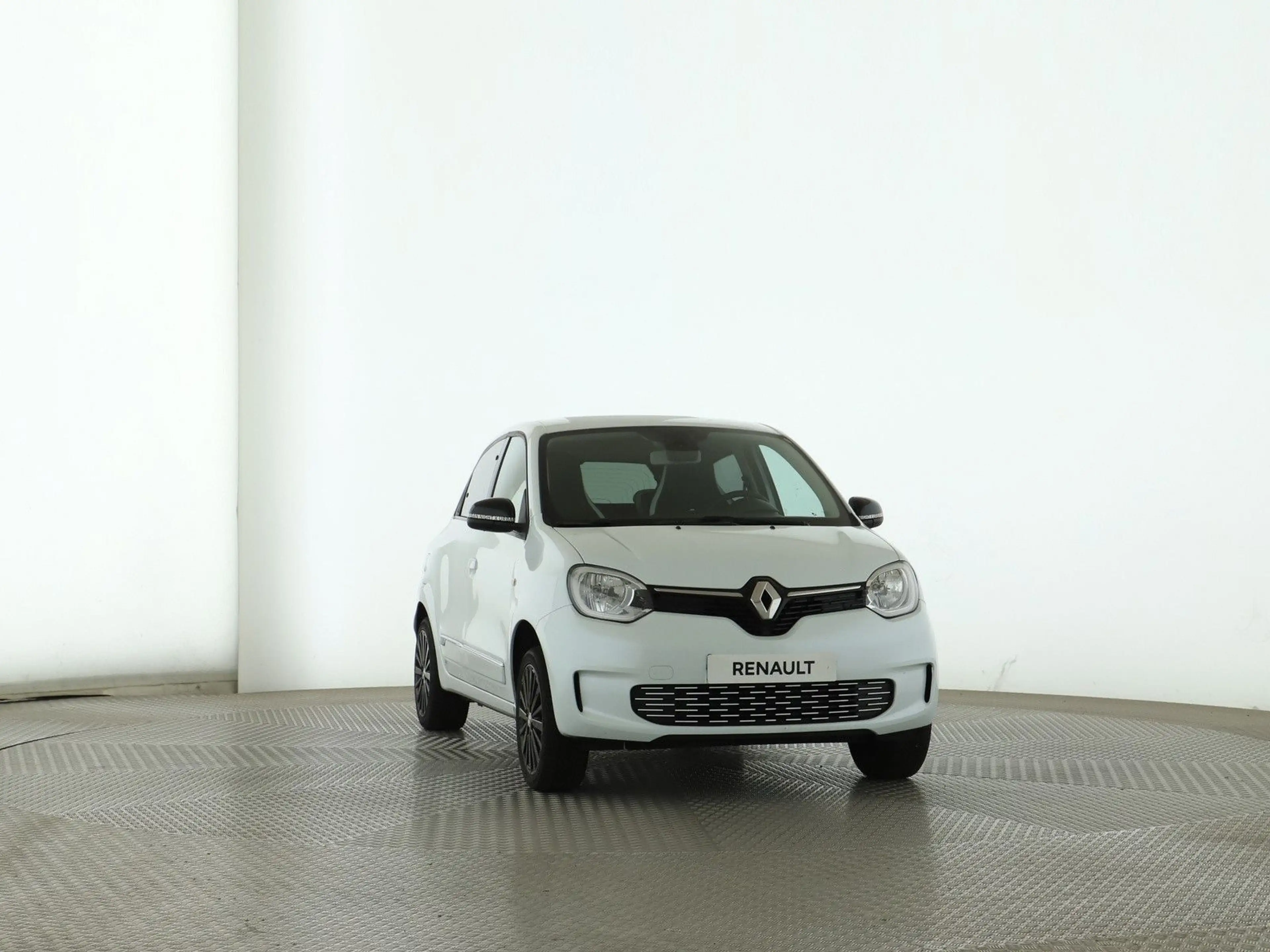 Renault Twingo Urban Night — photo 13