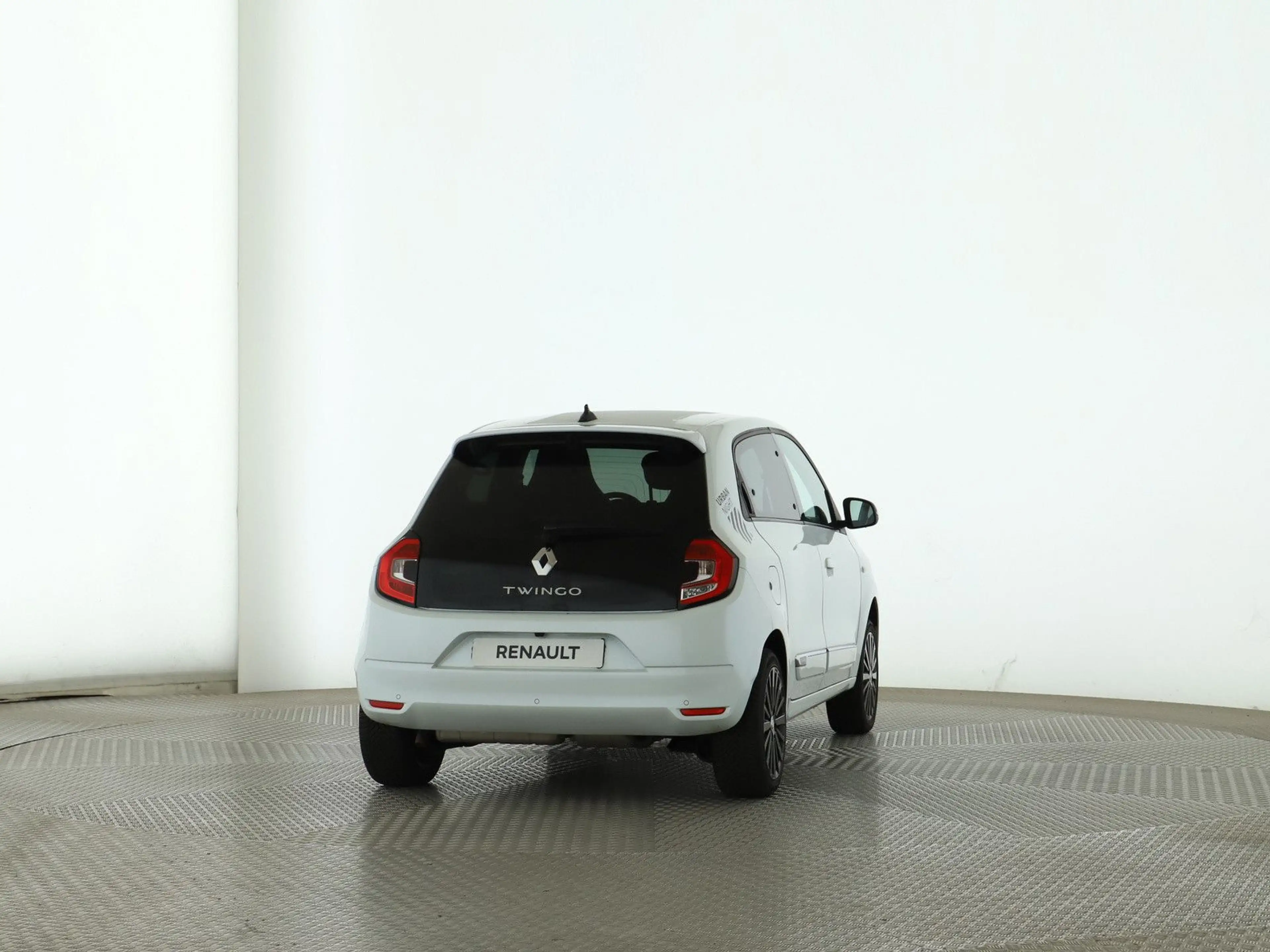 Renault Twingo Urban Night — photo 5
