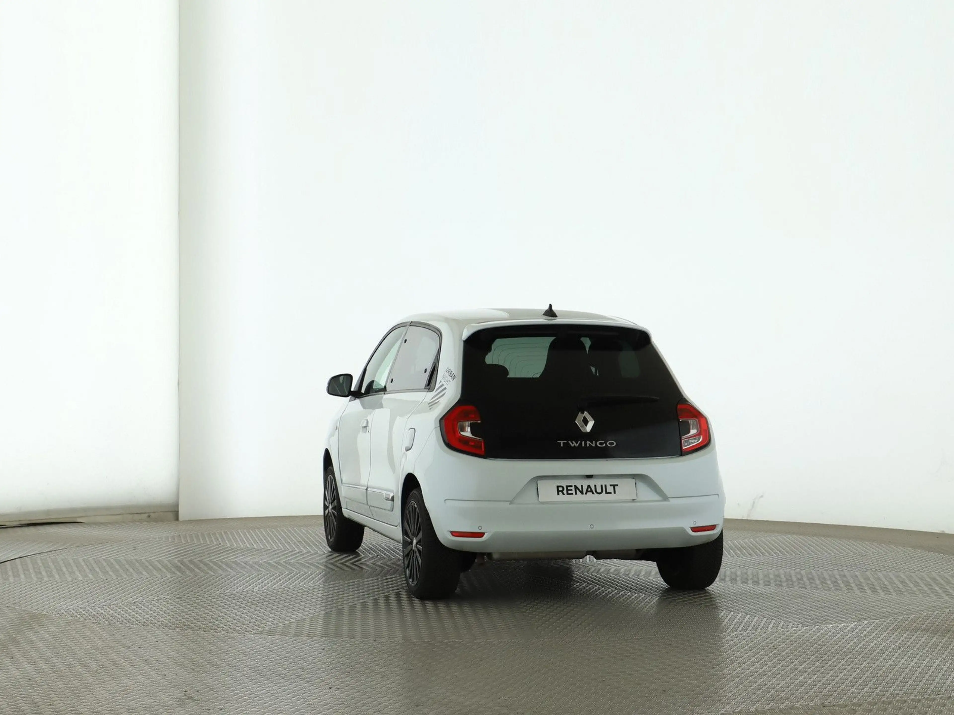 Renault Twingo Urban Night — photo 3