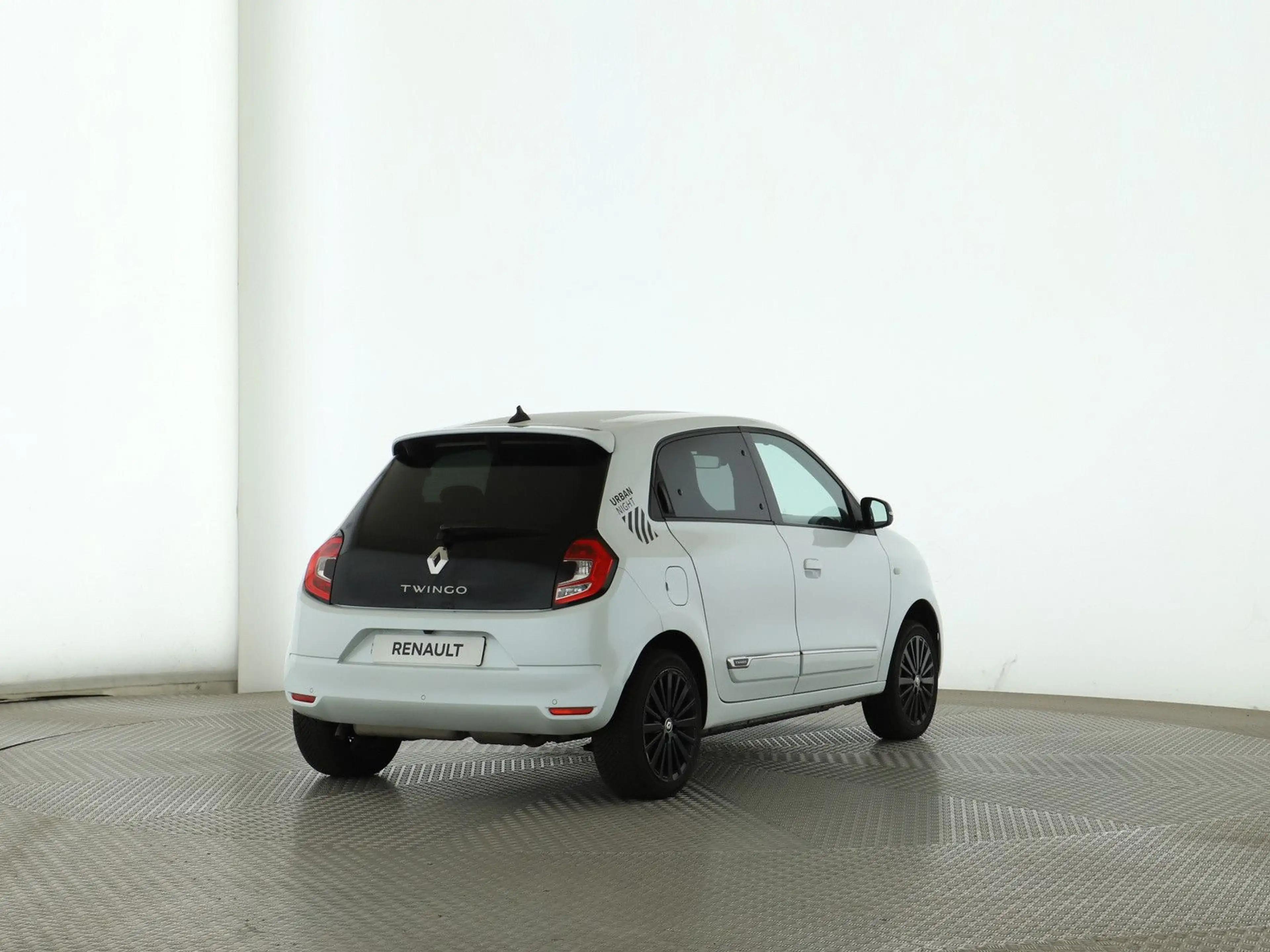 Renault Twingo Urban Night — photo 6