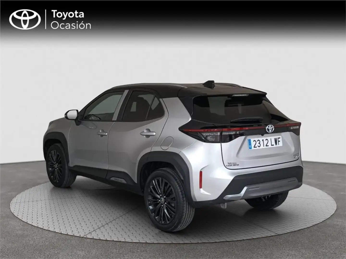 Toyota Yaris Cross 5 Puertas Adventure 120H e-CVT (AWD-i) - 2