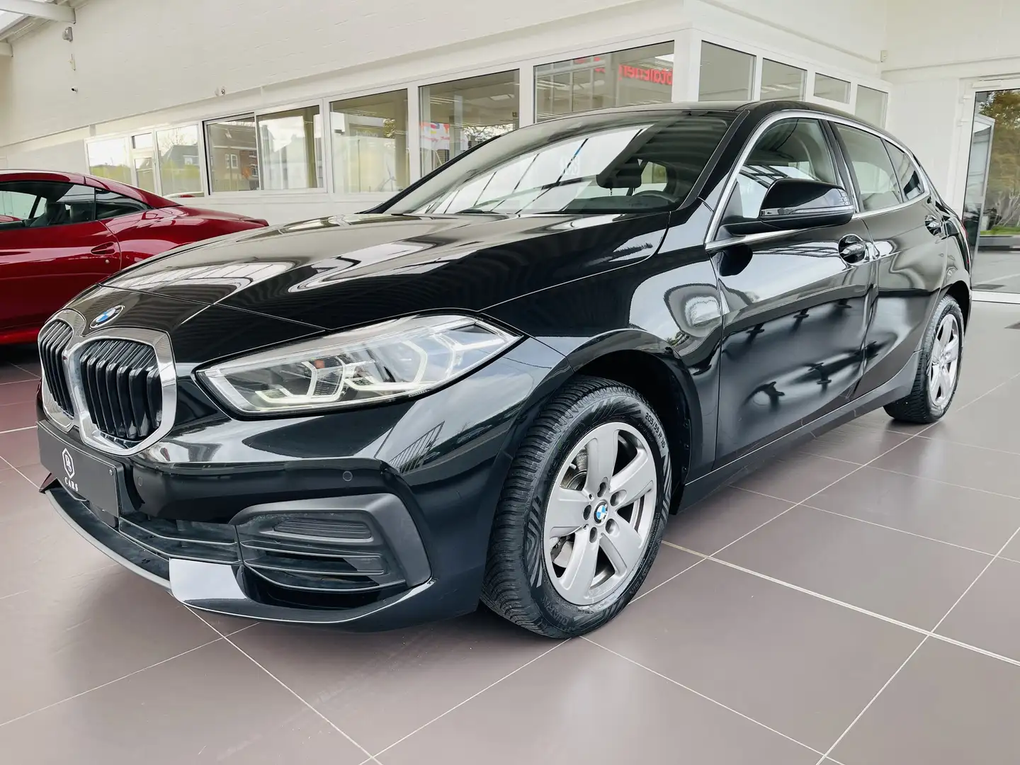 BMW 116 i *** GARANTIE + LED + COCPIT + GPS *** Zwart - 1