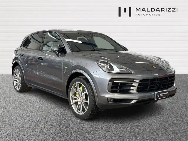 Porsche Cayenne 3.0 E-Hybrid