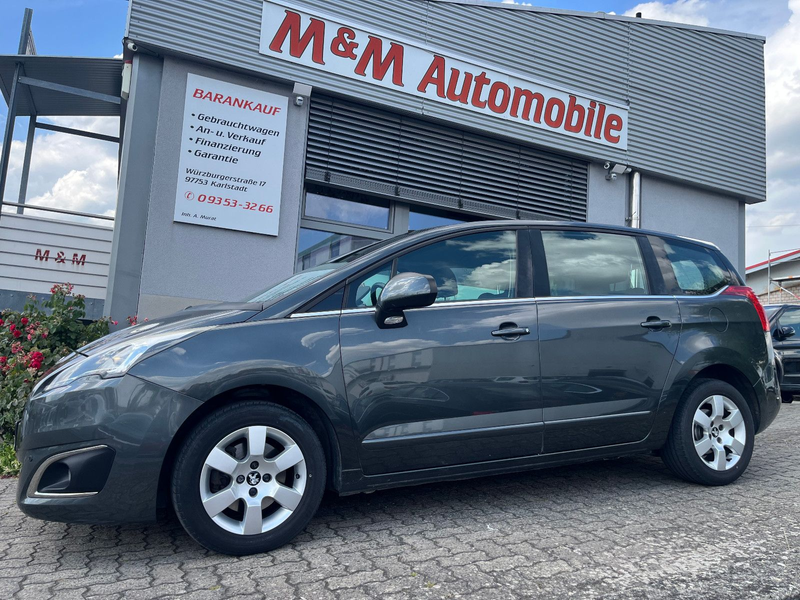 Peugeot 5008 2.0 HDI Active 7-Sitzer+RF-KAM+NAVI+SHZ+ALU