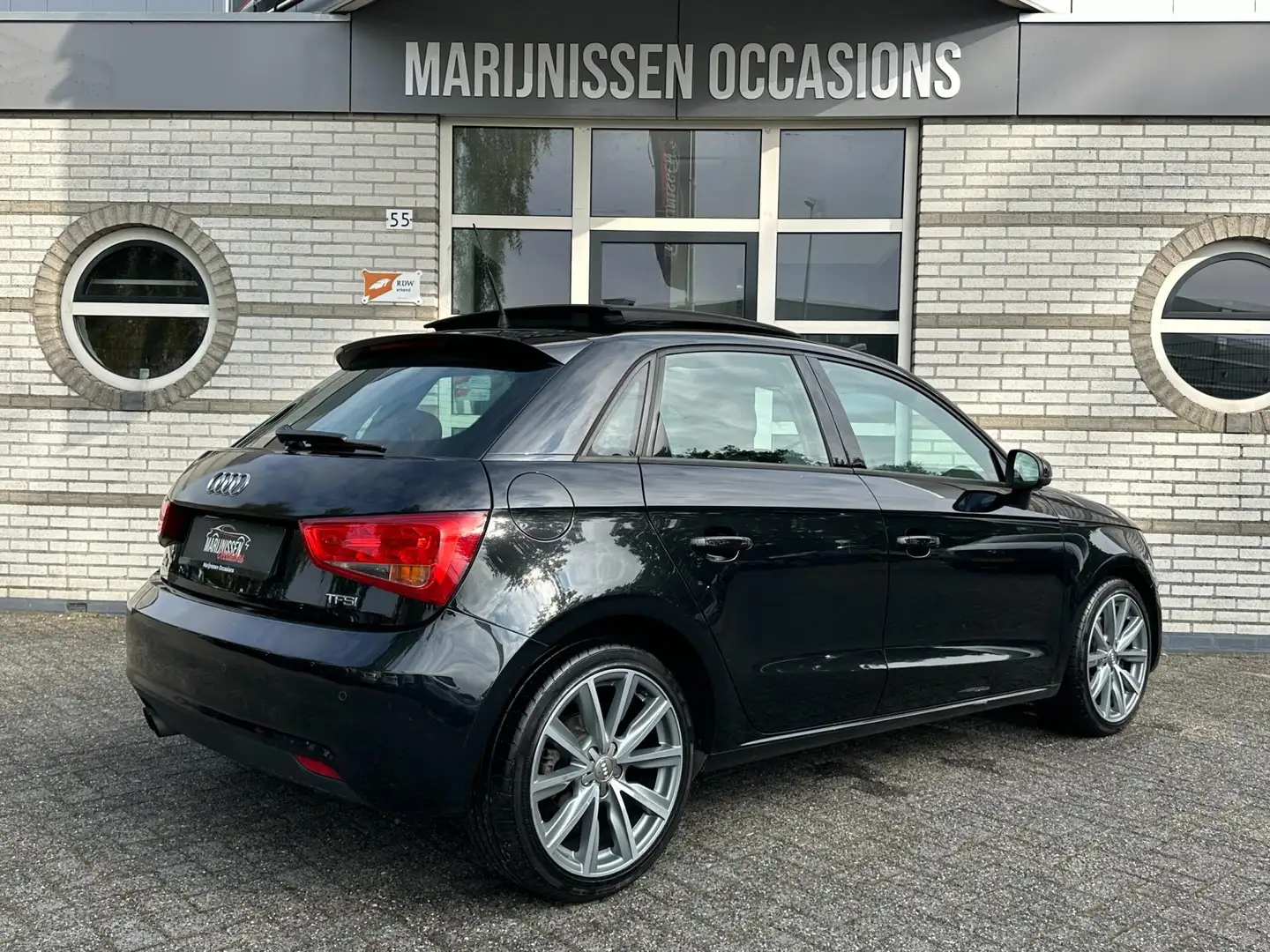 Audi A1 Sportback 1.4 TFSI Pro Line |Pano,PDC,Cruise| Nero - 2