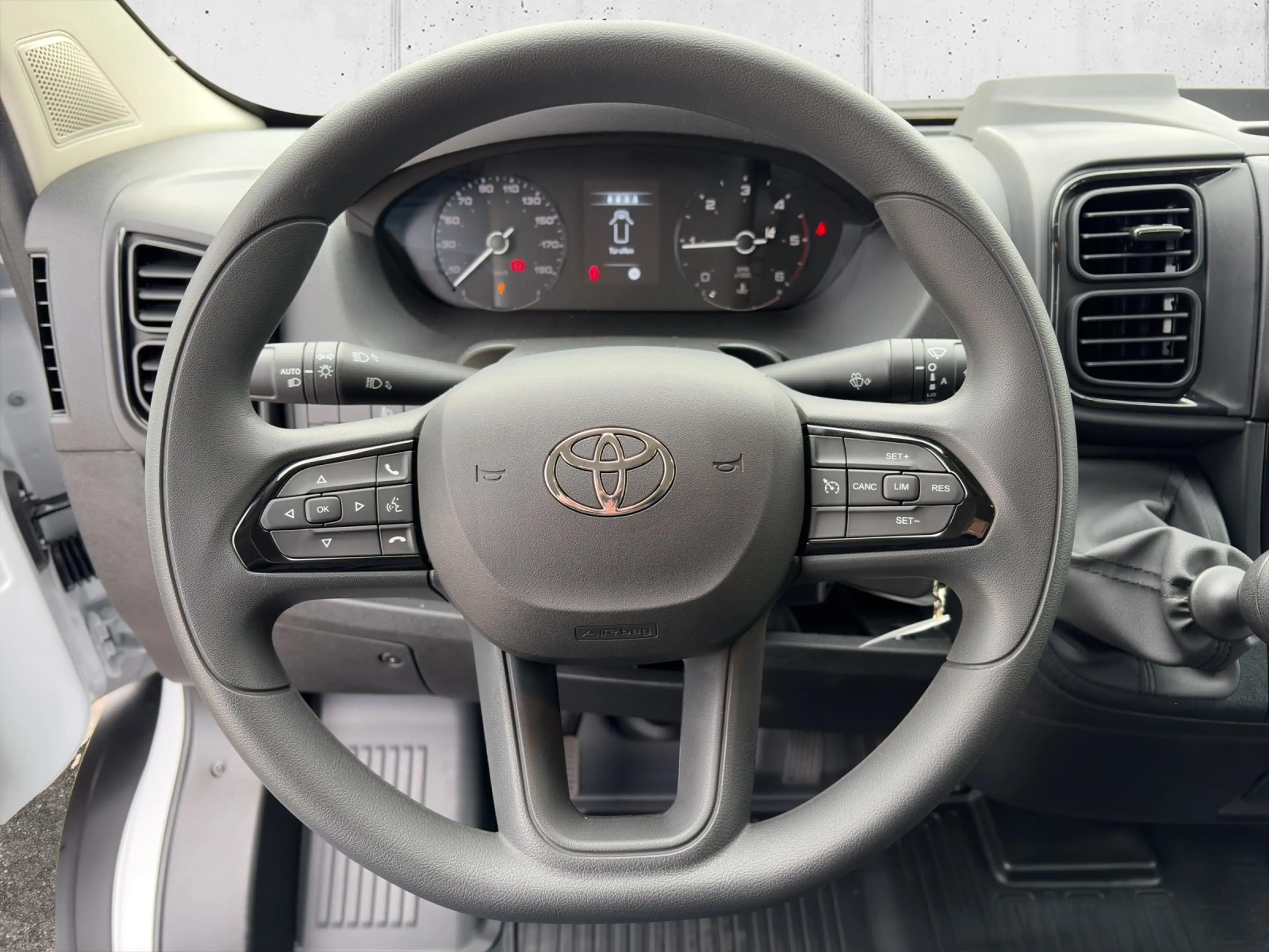 Toyota Proace Max Max Pritsche Work L3 H1 6M 4t. — photo 11