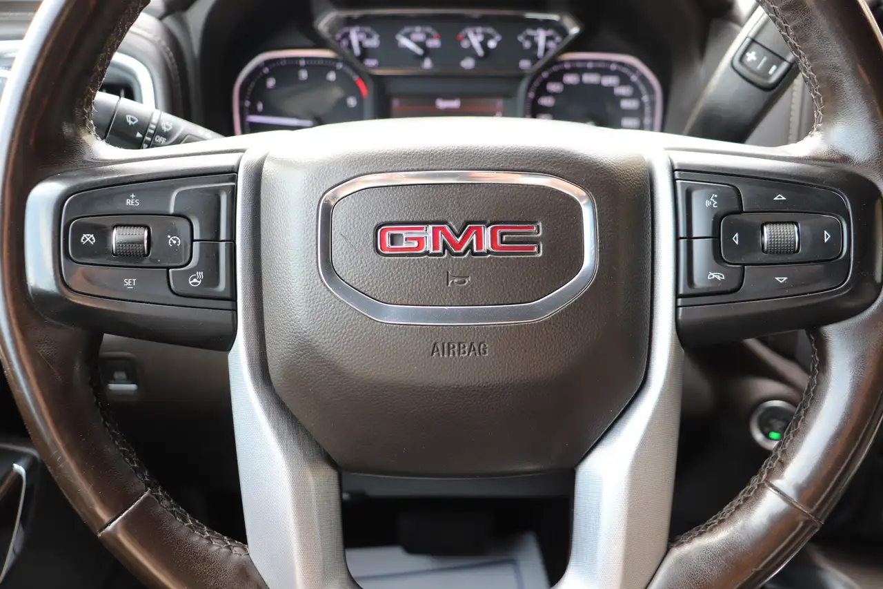 GMC Sierra 3500HD снимка GMC Sierra 3500HD