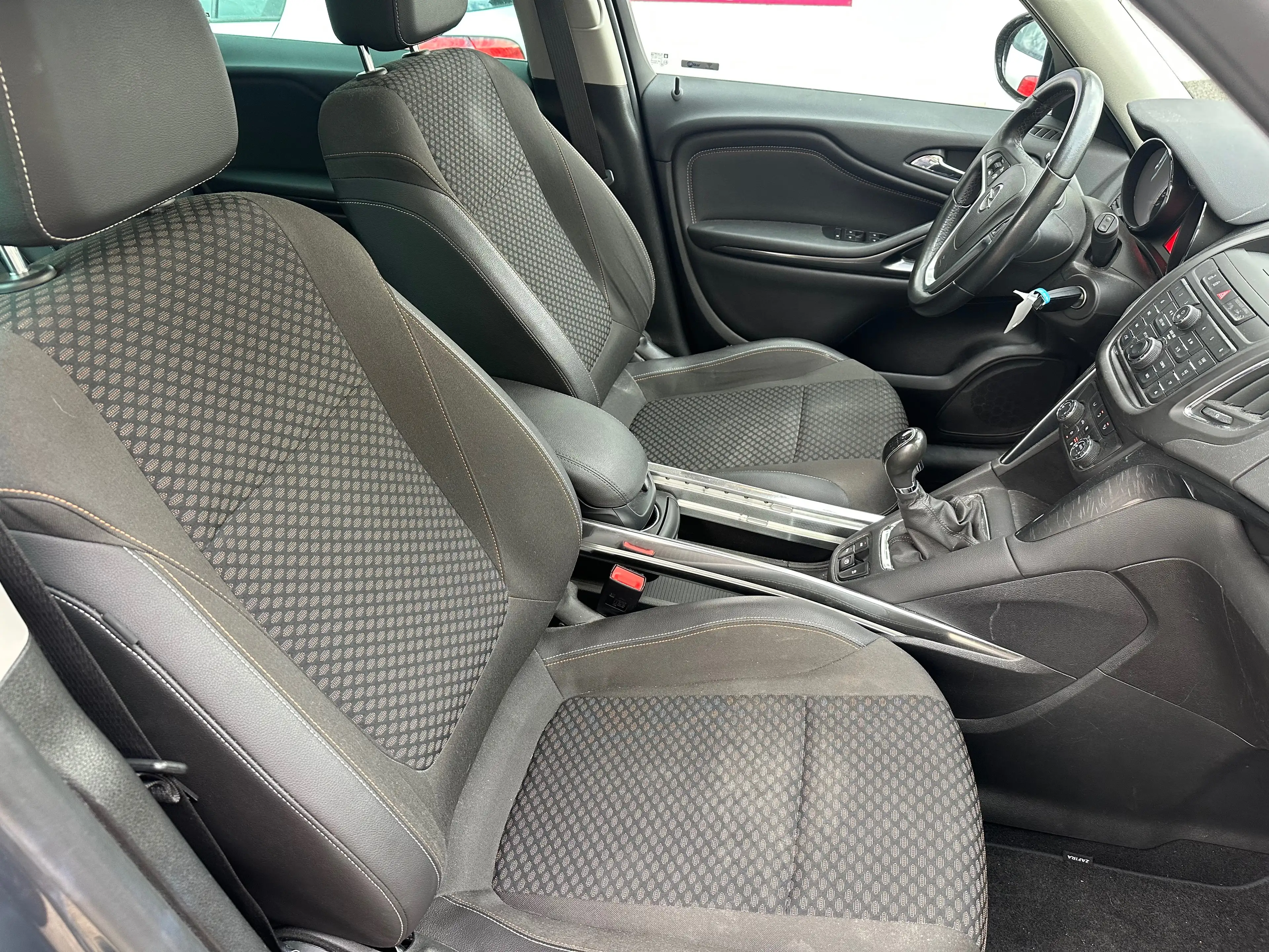 Opel Zafira Zafira 1.6 CDTI Tempomat/ Scheckheft — photo 14