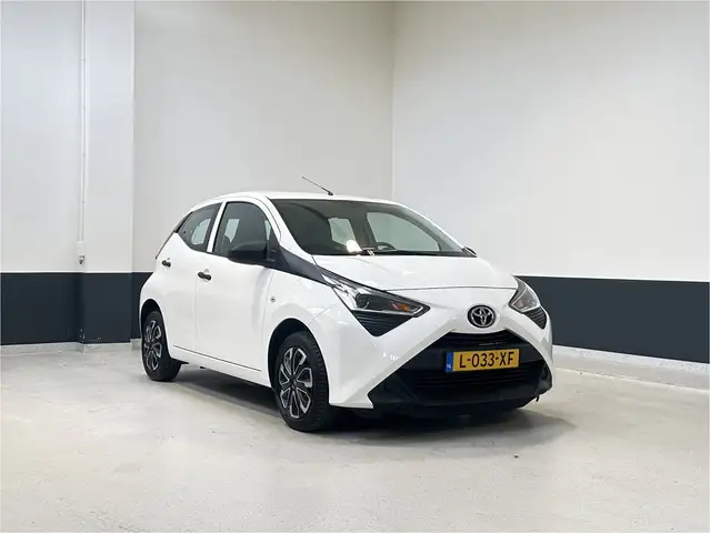 Toyota Aygo 1.0 VVT-i x-fun| NL| 1 Eig | Airco| C.V | Bluetoot