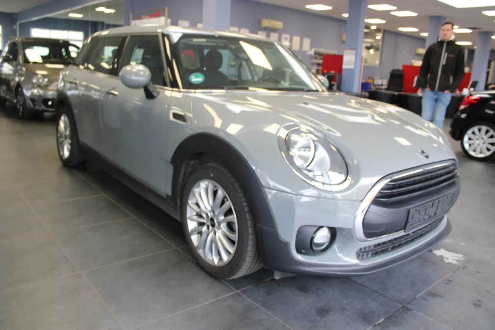 MINI One Clubman Pepper Grau - 1