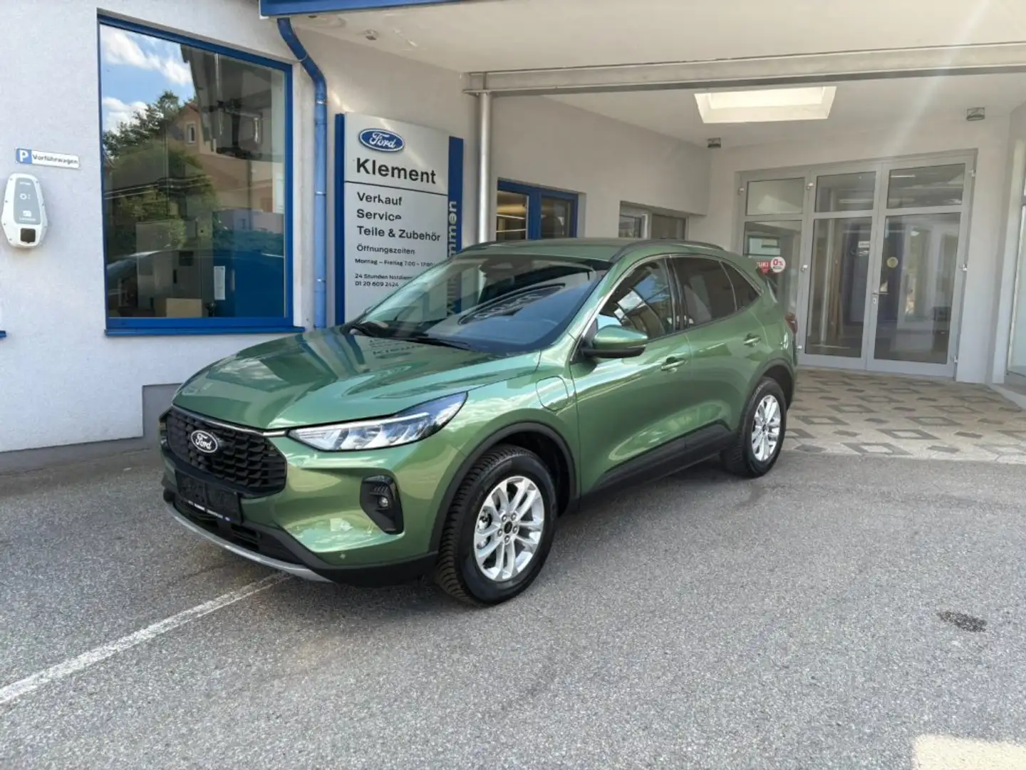 Ford Kuga Titanium 2.5 Duratec PHEV Grün - 1