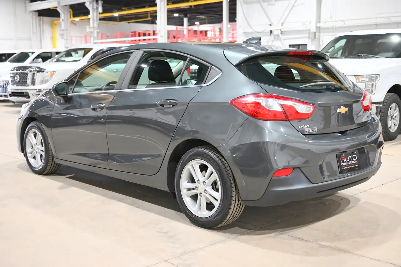 Chevrolet Cruze снимка Chevrolet Cruze