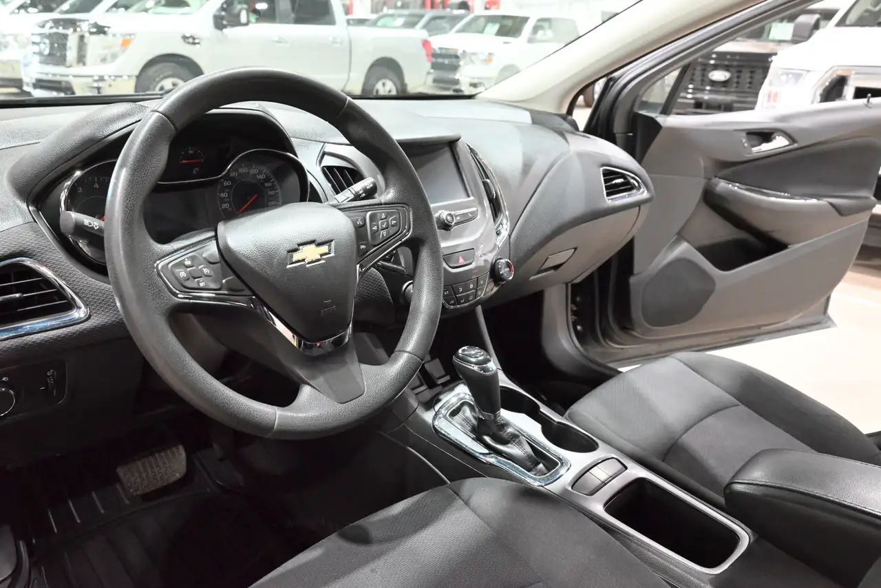 Chevrolet Cruze снимка Chevrolet Cruze