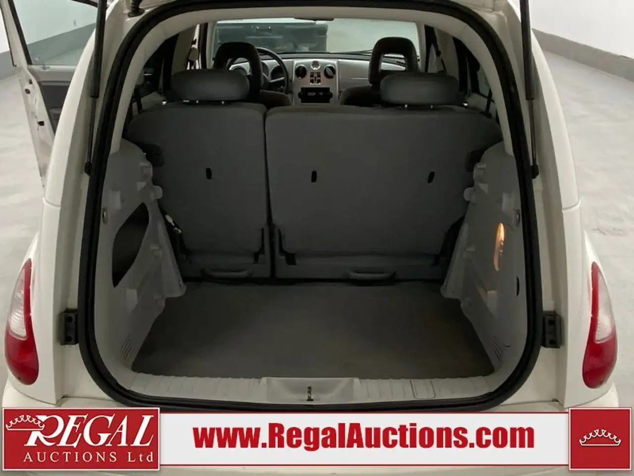 Chrysler PT Cruiser photo Chrysler PT Cruiser