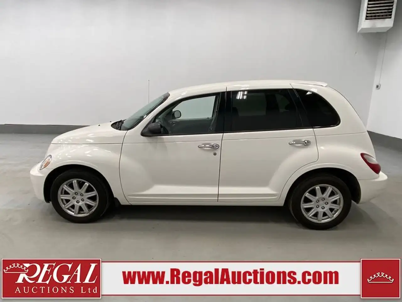Chrysler PT Cruiser photo Chrysler PT Cruiser