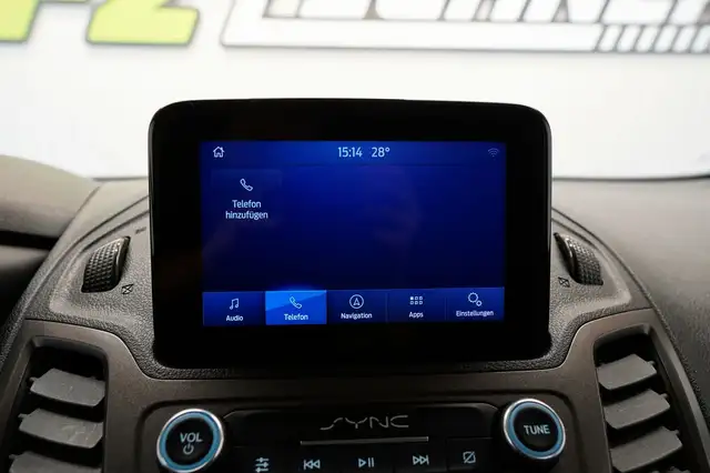 Ford Transit Connect view 25