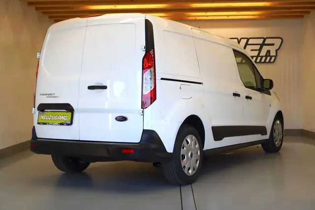 Ford Transit Connect view 4