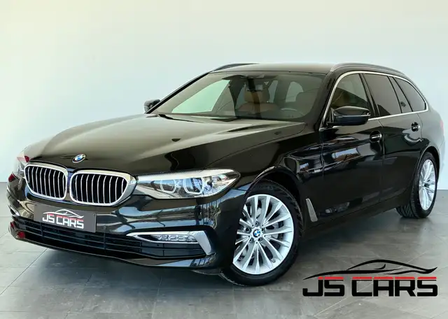 BMW 520 dA Touring LUXURY LINE-GPS-CUIR-CAMERA-JANTES18-PDC