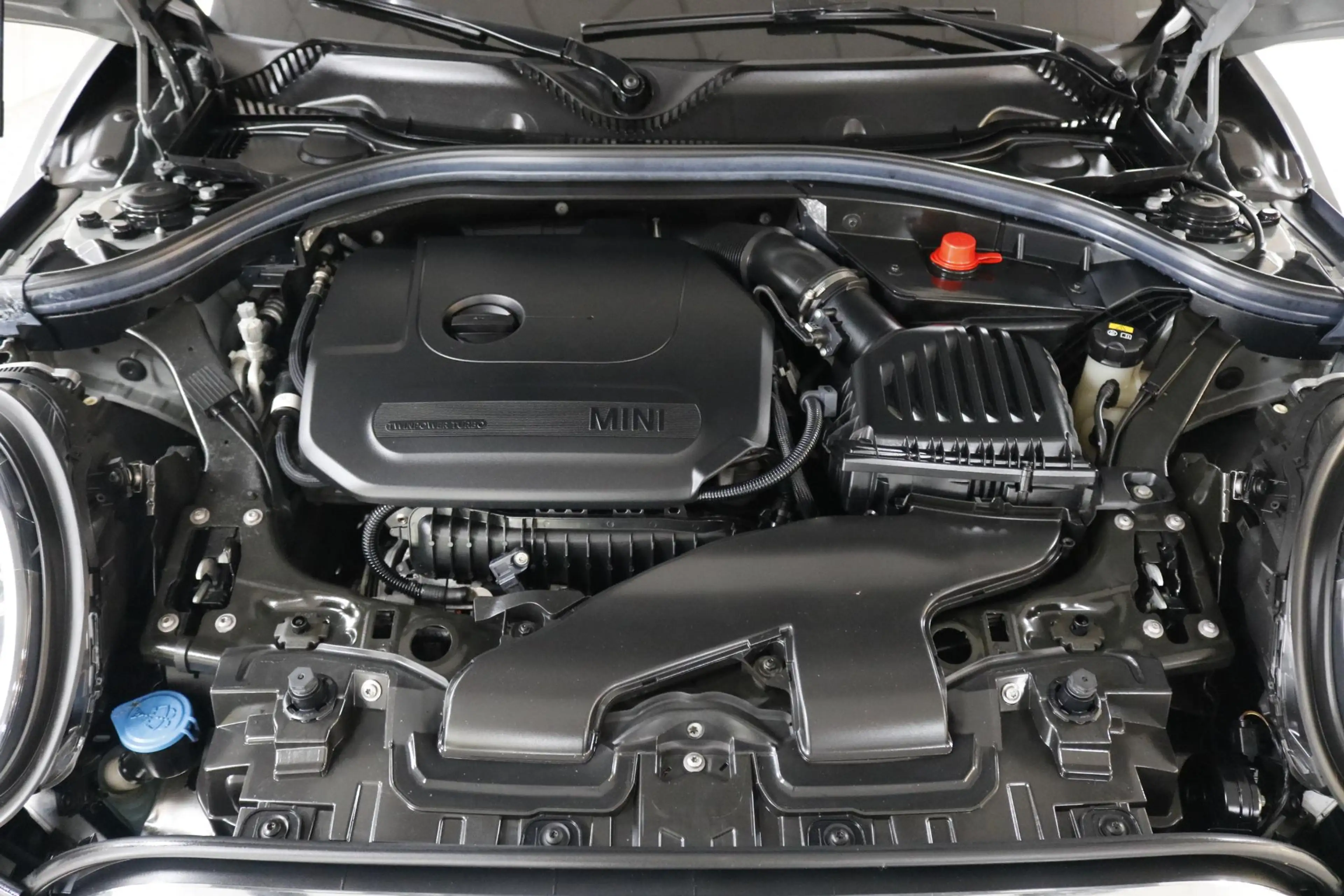 MINI Cooper Clubman 1.5 4X NW All-Seasons | Airco | Carplay | LED | Cr — photo 34