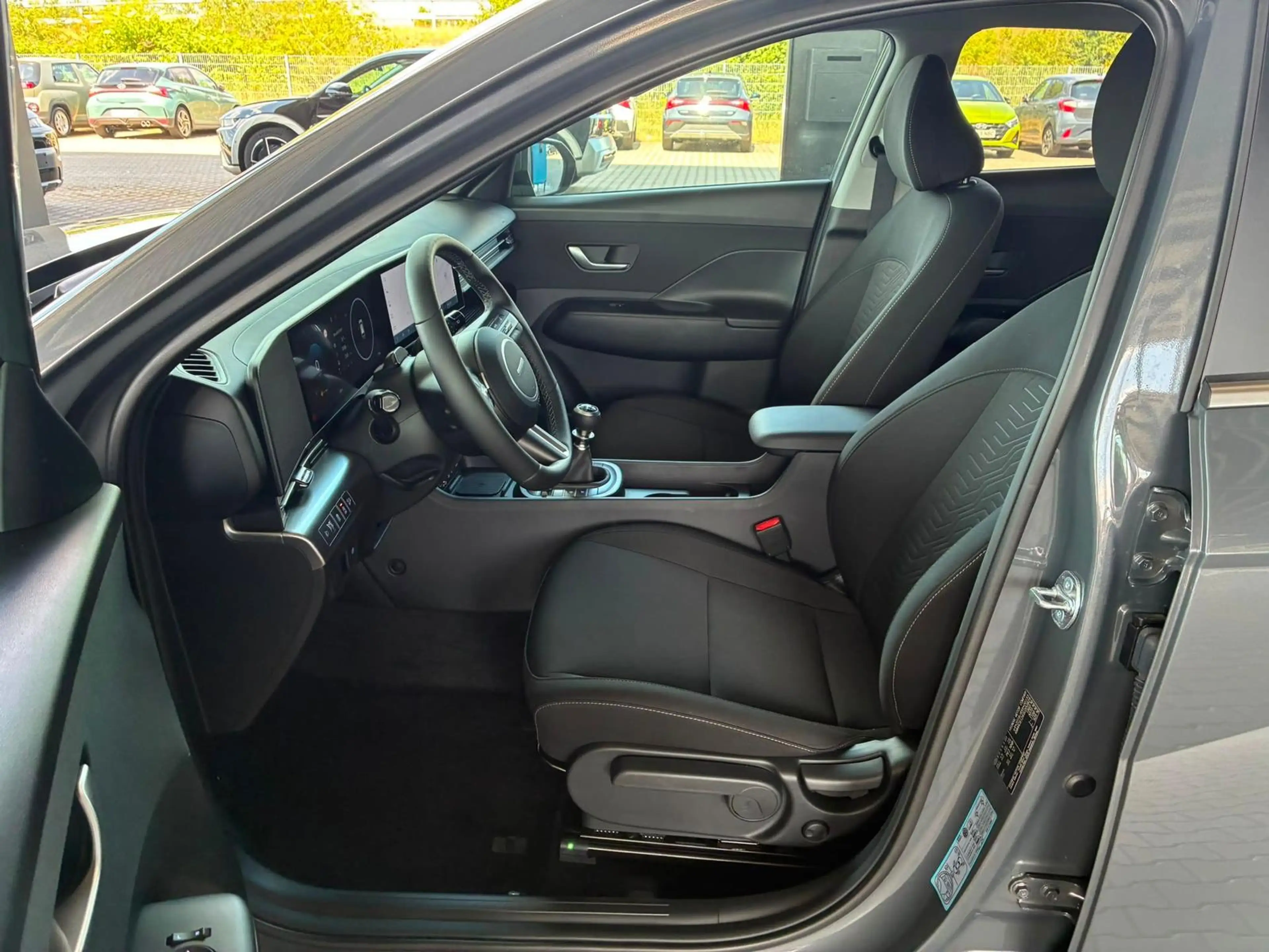 Hyundai KONA Comfort Plus 1.0 T-GDI 2WD / Navi / Keyless / PDC — photo 5