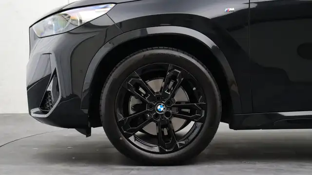 BMW X1 view 6