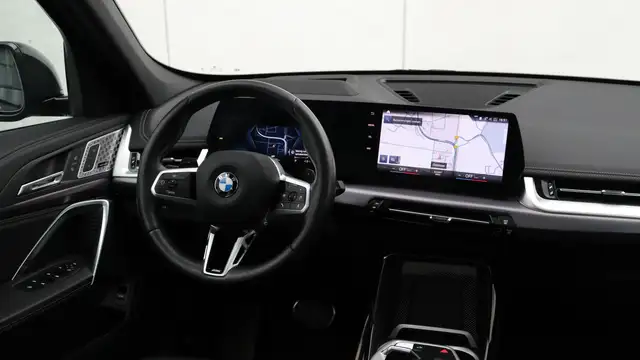 BMW X1 view 13