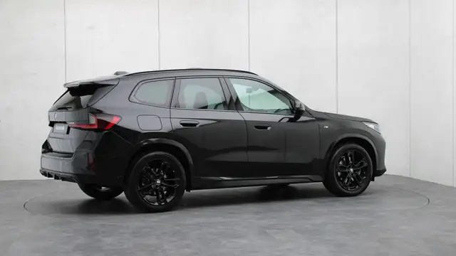 BMW X1 view 28