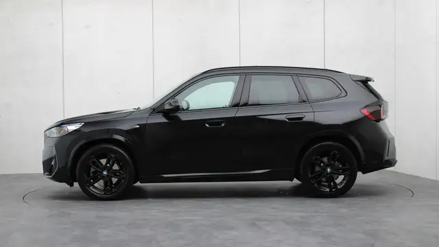 BMW X1 view 2