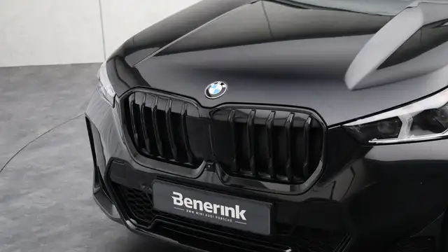 BMW X1 view 22