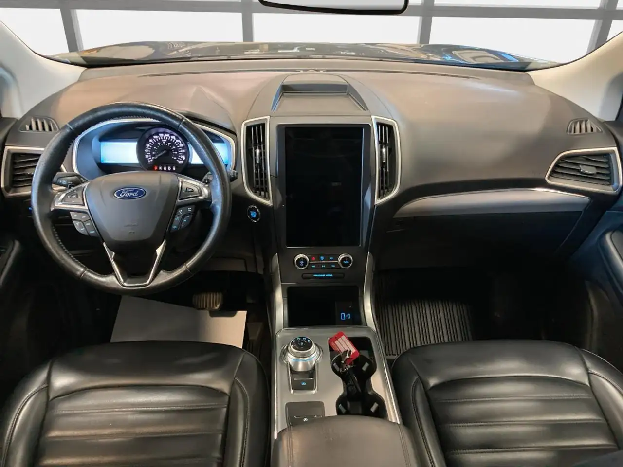 Ford Edge photo Ford Edge