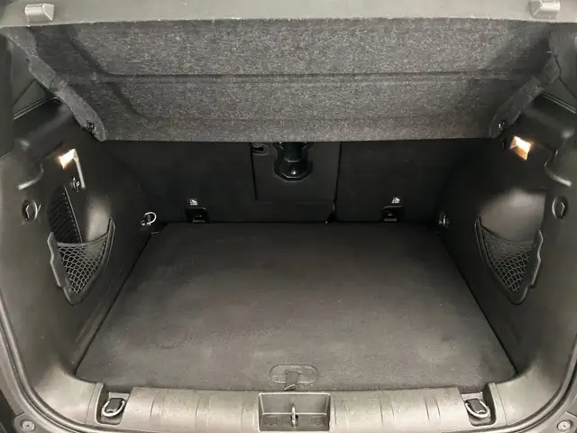 Jeep Renegade view 17