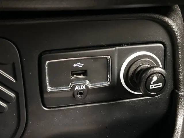 Jeep Renegade view 15