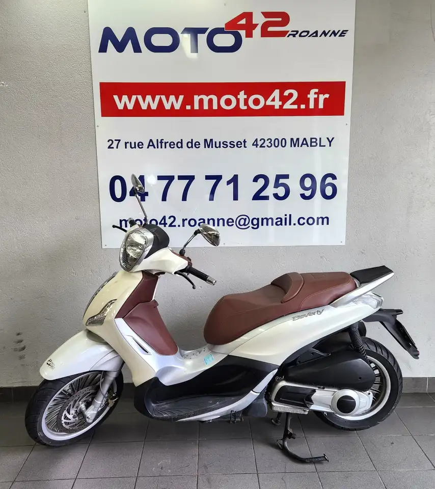 Piaggio Beverly 125