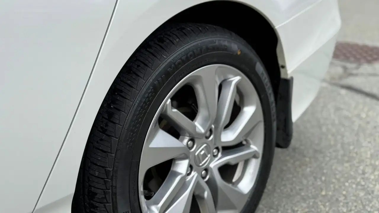 Honda Accord снимка Honda Accord