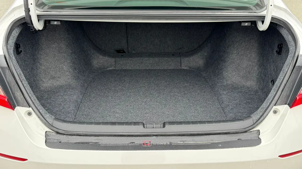 Honda Accord снимка Honda Accord