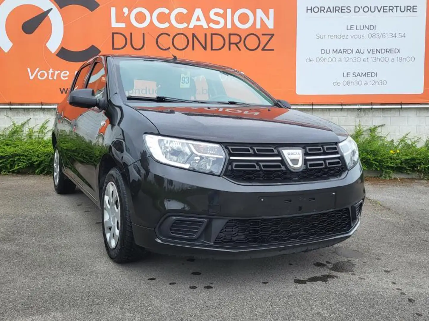 Dacia Sandero Noir - 1