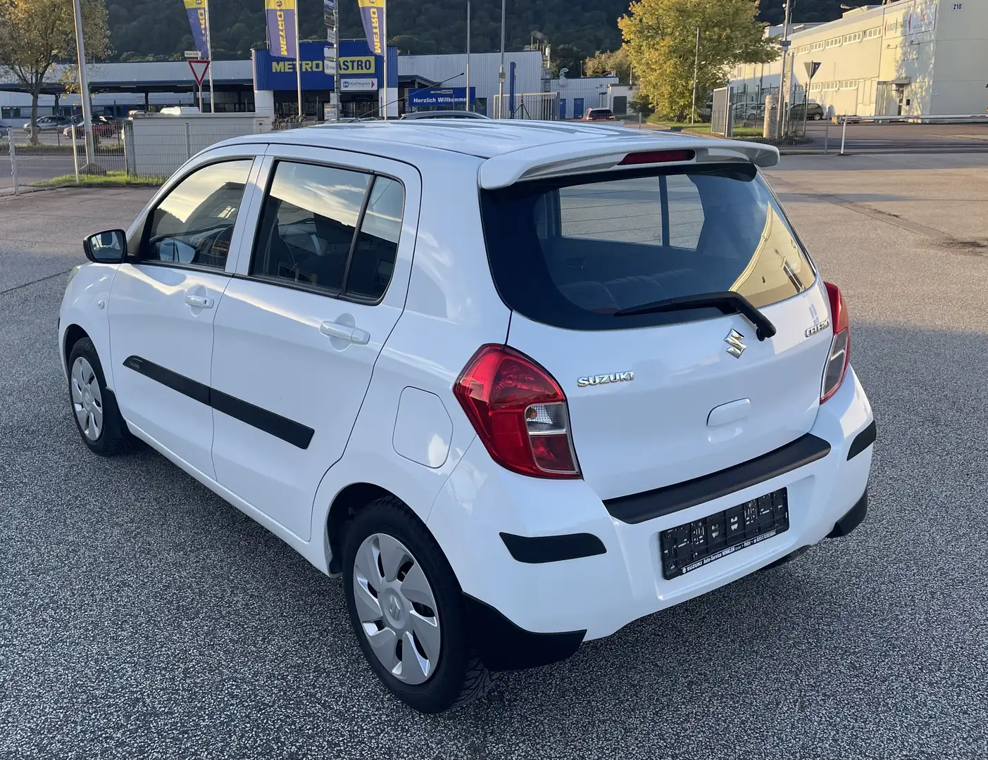 Suzuki Celerio 1.0 Klima/Bluetooth/1-Hand Blanc - 2