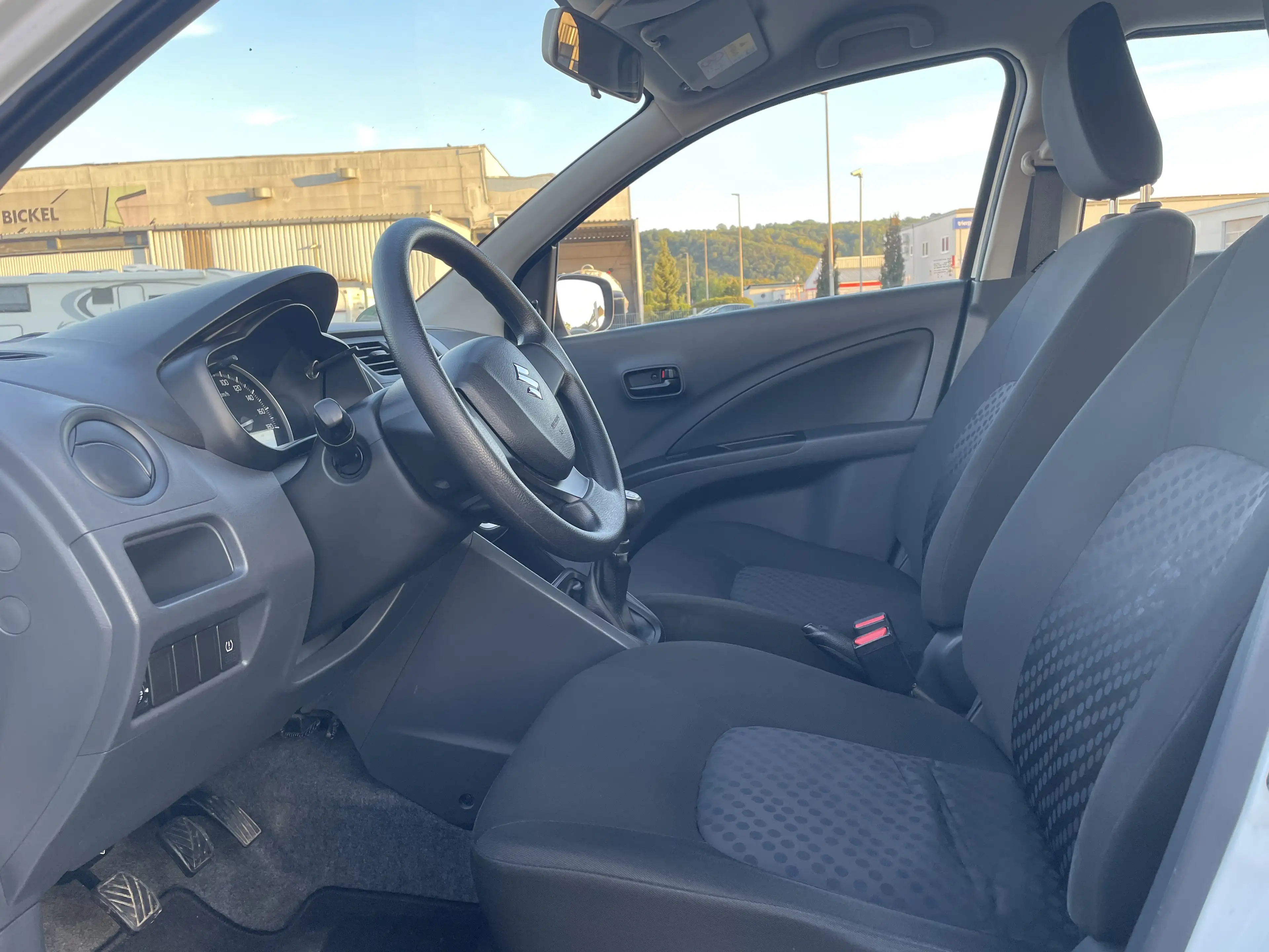 Suzuki Celerio 1.0 Klima/Bluetooth/1-Hand — photo 12