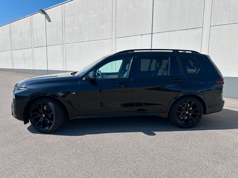 BMW X7 xDr 40d M Sport Pro|Aktivlenk|SkyL|AHK|BEIGE| — photo 5