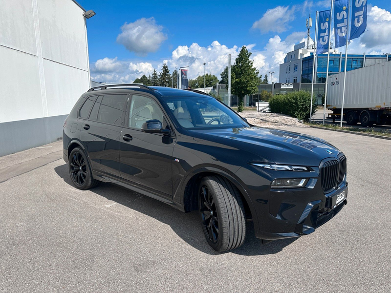 BMW X7 xDr 40d M Sport Pro|Aktivlenk|SkyL|AHK|BEIGE| — photo 11