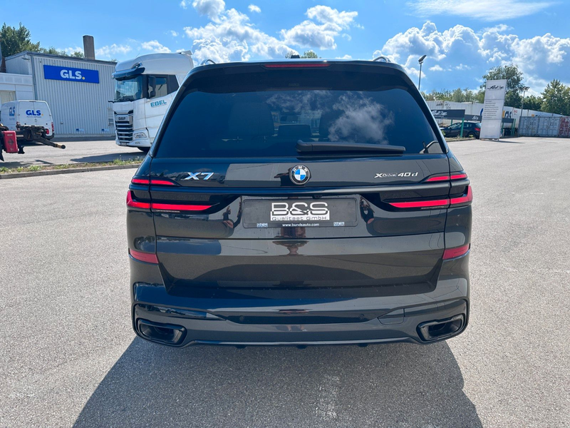 BMW X7 xDr 40d M Sport Pro|Aktivlenk|SkyL|AHK|BEIGE| — photo 8