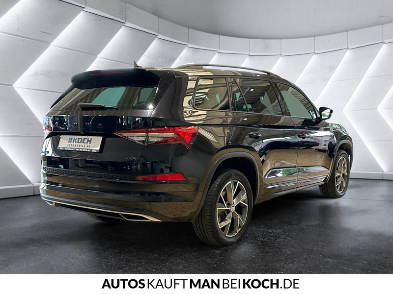 Skoda Kodiaq 2.0 TDI DSG 4x4 Sportline NAVI PANO MATRIX — photo 5
