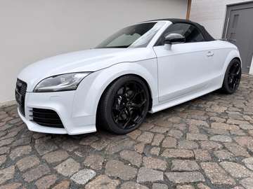 2.5 TFSI TT RS plus Roadster quattro